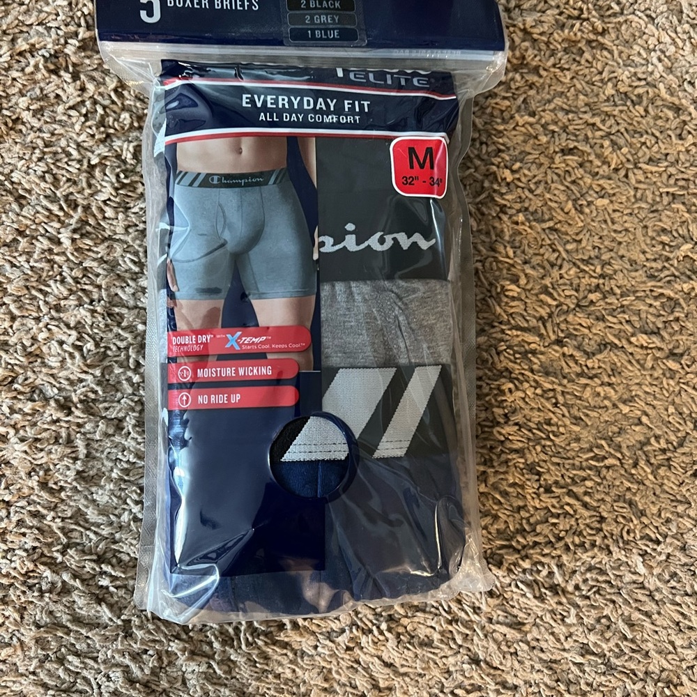 New champion elite boxer briefs in package med 32-34